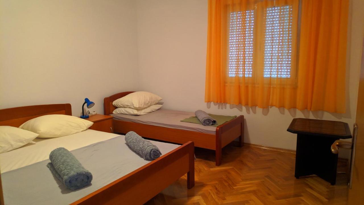 Apartman Baška Voda Exterior foto
